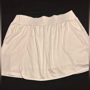 Lane Bryant LIVI White Skirt with shorts.
